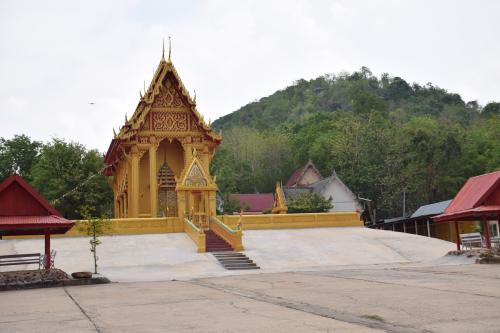 วัดสักกะวัน (ภูกุ้มข้าว)